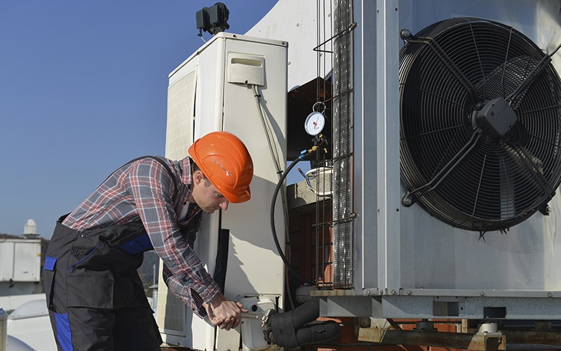 Fall Maintenance Tips for Your Commercial HVAC System