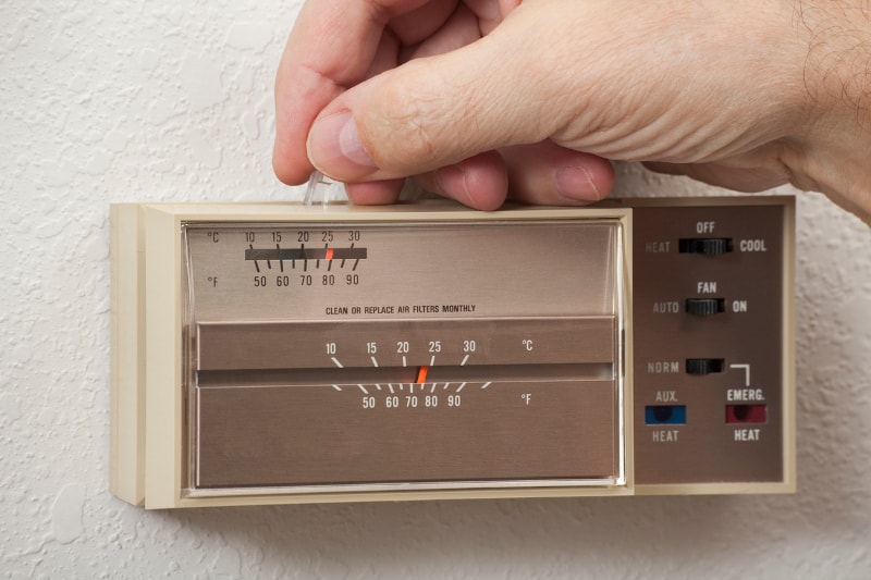 3 Signs You Need a New Smart Thermostat in Sizerock, KY